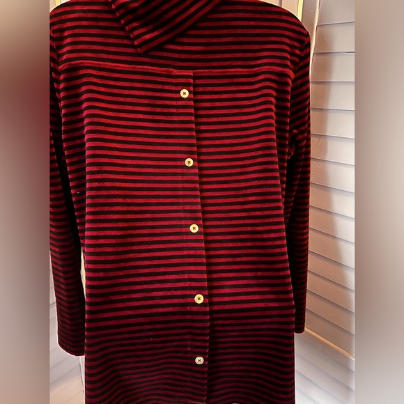 Talbots tunic - Picture 2 of 2